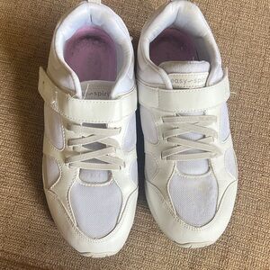 Easy Spirit White Sneakers Slip on walking shoes WIDE